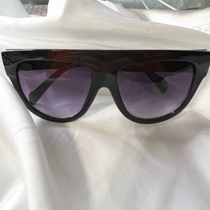 Fashionable sunglasses